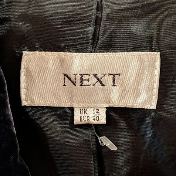 Women's jacket - Picture 2 of 4